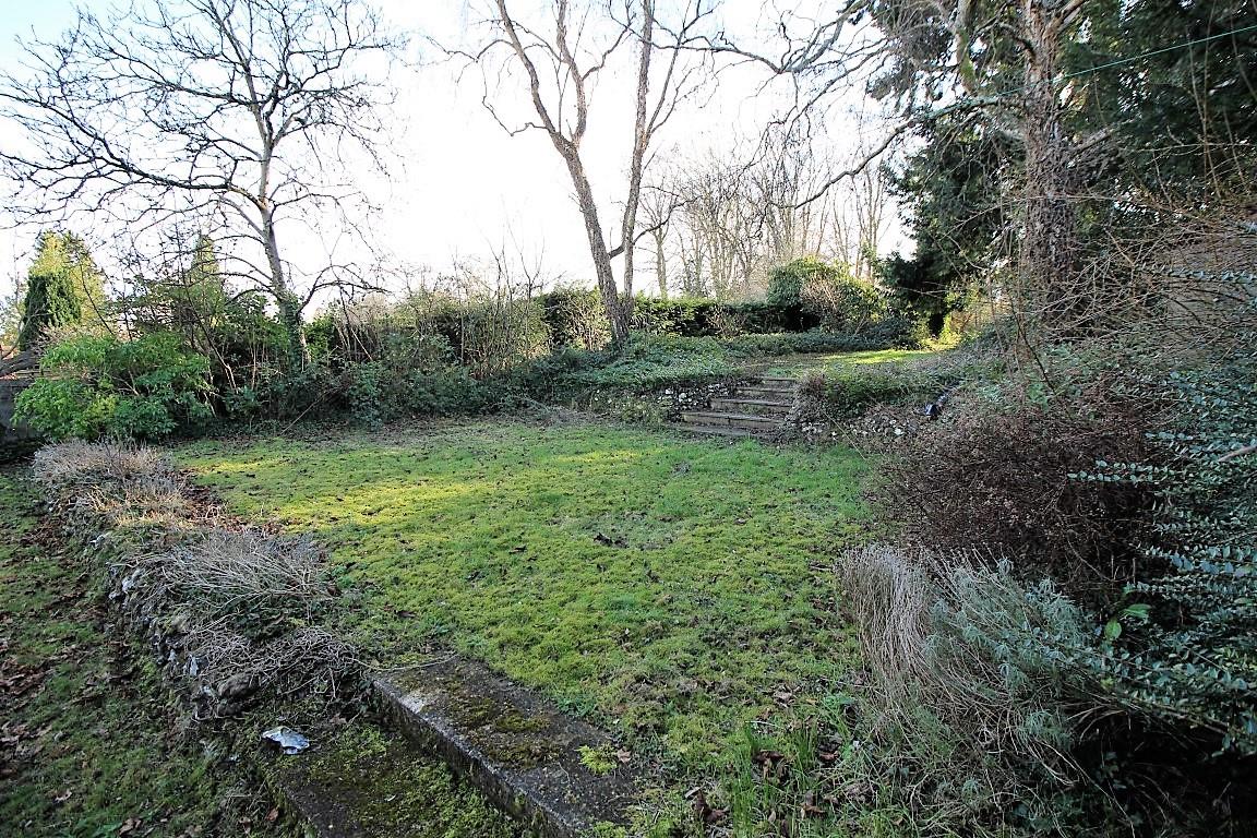 Oak Tree Road, Tilehurst, Reading